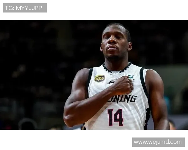 亨克与华斯兰激战正酣谁能在这场对决中笑到最后